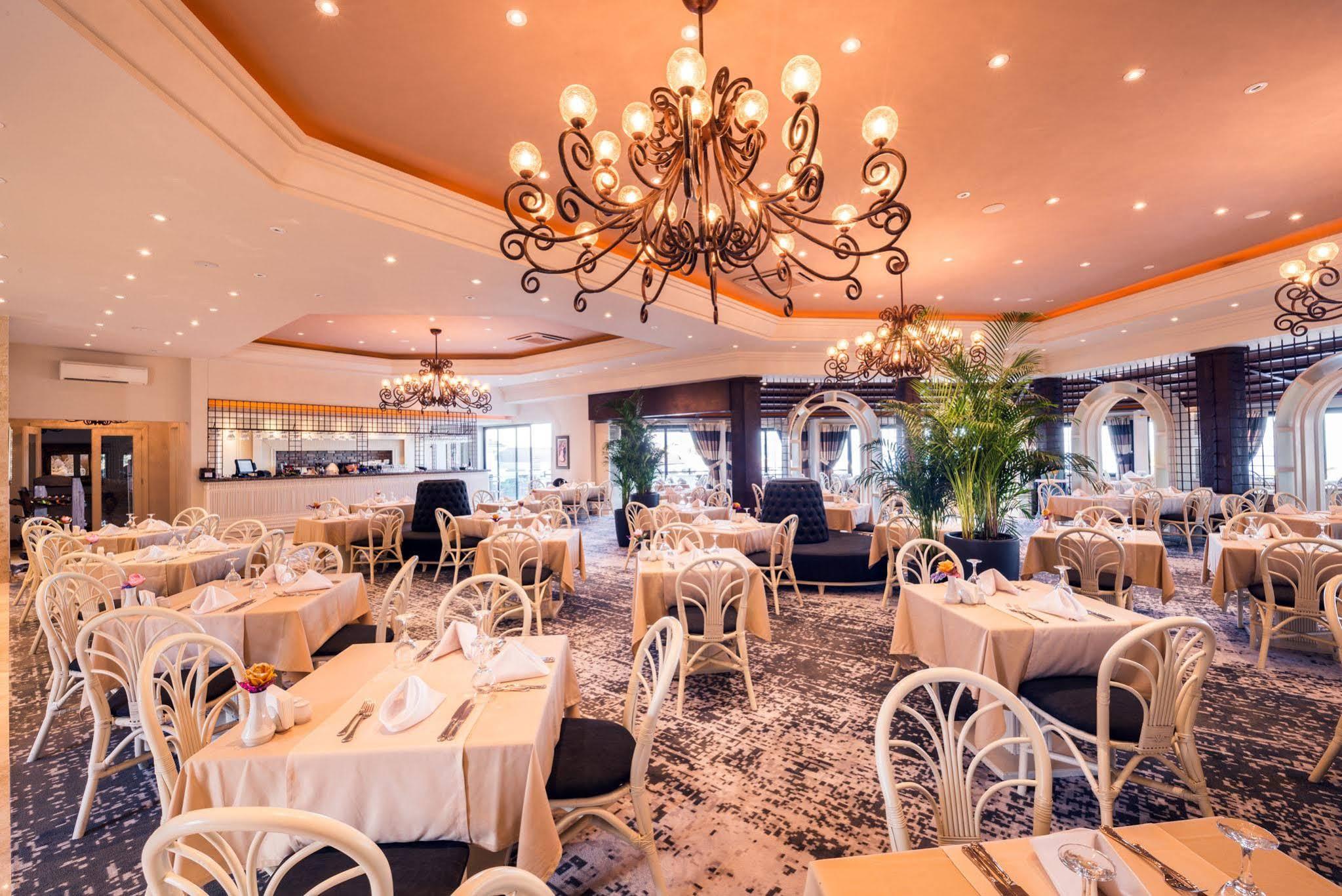 The Olive Tree Hotel Agios Epiktitos 시설 사진